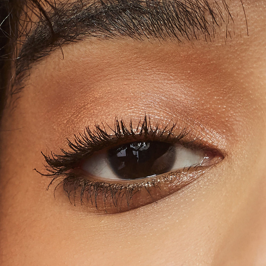 Model After Applying Orange Dreamsicle Eyeshadow Palette