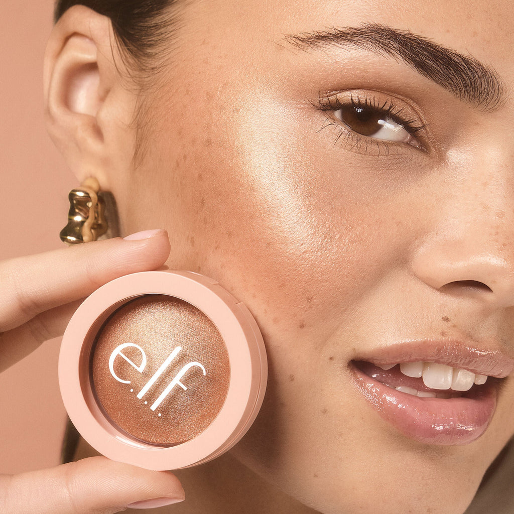 Warm Gold Halo Glow Silky Highlighter Powder